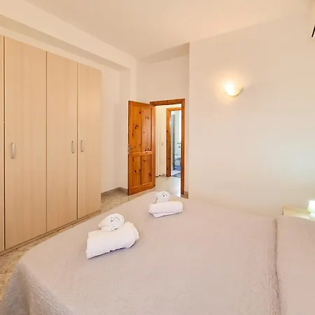 Appartamento Vico House 3 *