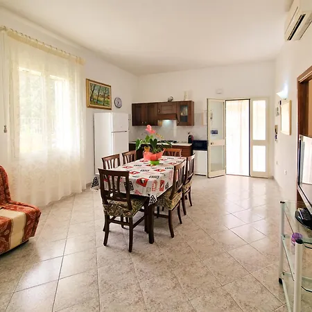 Appartamento Vico House 3 *