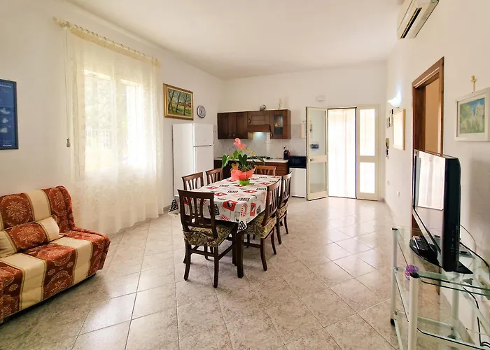 Apartman Vico House 3 *